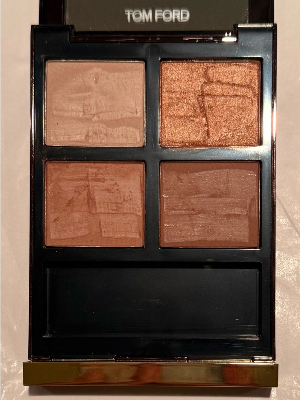 Used TOM FORD EYE COLOR QUAD 31 Sous Le Sable